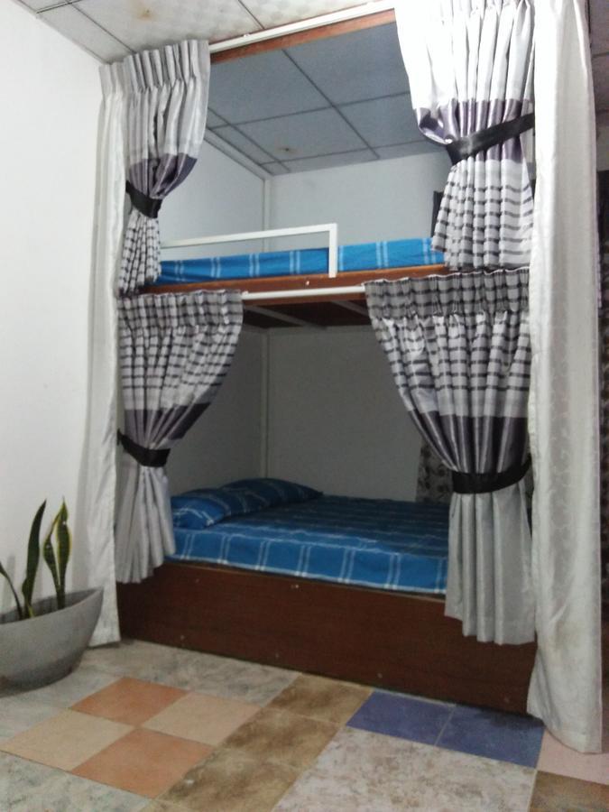 Kingfisher Hostel Anuradhapura Dış mekan fotoğraf