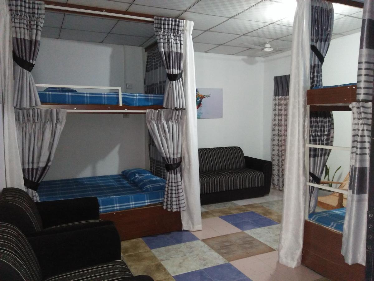 Kingfisher Hostel Anuradhapura Dış mekan fotoğraf